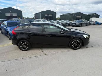 Volvo V40 2.0 D2 Momentum Nav Plus Euro 6 (s/s) 5dr