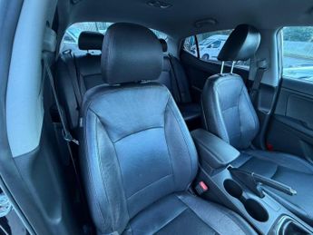 Kia Optima 1.7 CRDi EcoDynamics 2 Euro 5 (s/s) 4dr