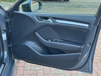 Audi A3 1.5 TFSI CoD Black Edition S Tronic Euro 6 (s/s) 4dr