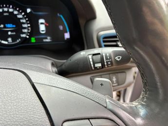 Hyundai IONIQ 1.6 h-GDi 8.9kWh Premium DCT Euro 6 (s/s) 5dr