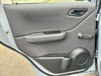 Mercedes-Benz A Class 1.5 A160 Classic SE CVT 5dr