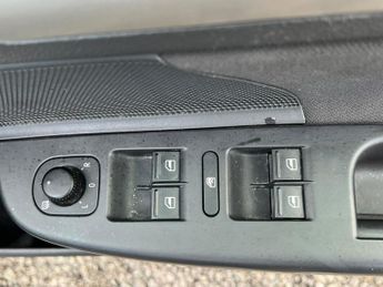 Volkswagen Golf 1.9 TDI Match DSG 5dr