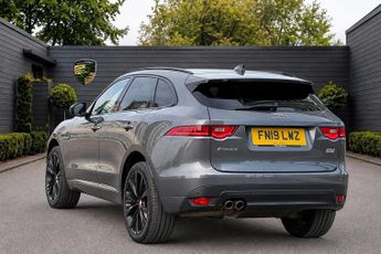 Jaguar F-PACE 2.0 D180 R-Sport Auto AWD Euro 6 (s/s) 5dr