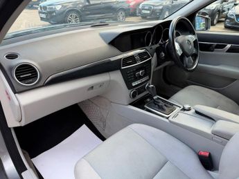 Mercedes-Benz C Class 2.1 C220 CDI BlueEfficiency SE Edition 125 G-Tronic+ Euro 5 (s/s