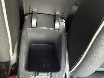 Vauxhall Astra 1.6 CDTi BlueInjection Elite Nav Euro 6 (s/s) 5dr