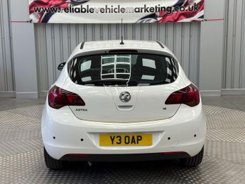 Vauxhall Astra 1.6 16v SRi Euro 5 5dr