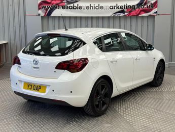 Vauxhall Astra 1.6 16v SRi Euro 5 5dr