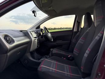 Peugeot 108 1.0 Active Euro 6 5dr