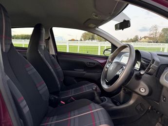 Peugeot 108 1.0 Active Euro 6 5dr