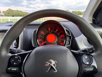 Peugeot 108 1.0 Active Euro 6 5dr