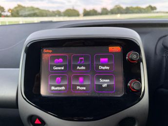 Peugeot 108 1.0 Active Euro 6 5dr