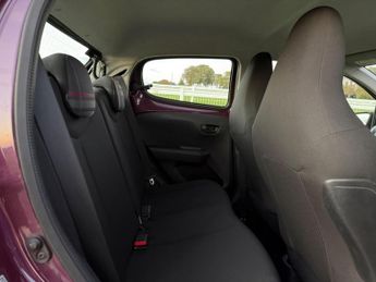Peugeot 108 1.0 Active Euro 6 5dr