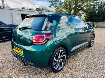 DS AUTOMOBILES DS 3 1.2 PureTech Connected Chic Euro 6 3dr