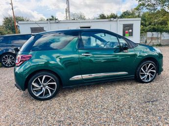DS AUTOMOBILES DS 3 1.2 PureTech Connected Chic Euro 6 3dr