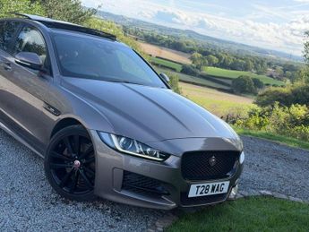 JAGUAR XE 2.0d R-Sport Saloon 4dr Diesel Auto Euro 6 (s/s) (180 ps)