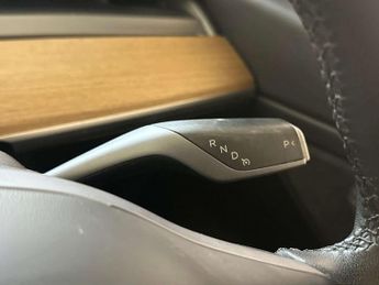 Tesla Model 3 (Dual Motor) Performance Saloon 4dr Electric Auto 4WDE (Performa