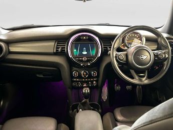 MINI Hatch 1.5 Cooper Sport Hatchback 3dr Petrol Manual Euro 6 (s/s) (136 p