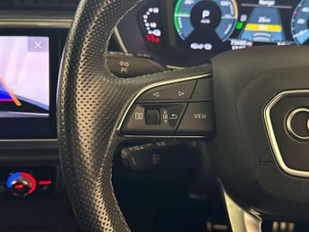 Audi Q3 1.4 TFSIe 45 S line Sportback 5dr Petrol Plug-in Hybrid S Tronic