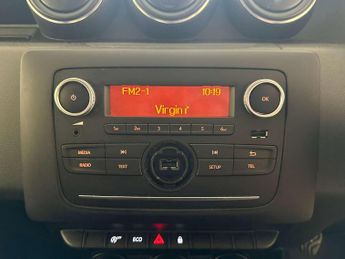 Dacia Duster 1.6 SCe Essential SUV 5dr Petrol Manual Euro 6 (s/s) (115 ps)