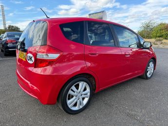 Honda Jazz 1.4 i-VTEC ES Plus Hatchback 5dr Petrol CVT Euro 5 (99 ps)