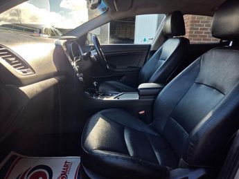 Kia Optima 1.7 CRDi 2 Auto Euro 5 4dr