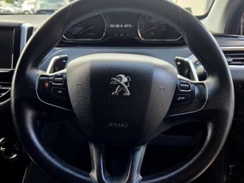 Peugeot 208 1.4 e-HDi Active EGC Euro 5 (s/s) 5dr