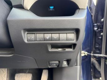 Toyota RAV4 2.5 VVT-h Excel CVT Euro 6 (s/s) 5dr