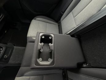 Volvo Xc40 CORE T4 RECHARGE AUTO