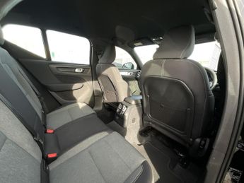 Volvo Xc40 CORE T4 RECHARGE AUTO