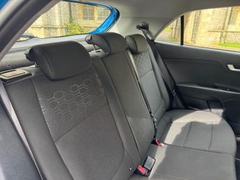 Kia Rio 1.0 T-GDi 2 DCT Euro 6 (s/s) 5dr