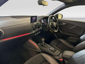 Audi Q2 1.6 TDI 30 S line SUV 5dr Diesel S Tronic Euro 6 (s/s) (116 ps)