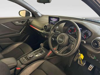 Audi Q2 1.6 TDI 30 S line SUV 5dr Diesel S Tronic Euro 6 (s/s) (116 ps)