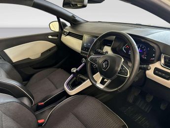 Renault Clio 1.0 TCe Techno Hatchback 5dr Petrol Manual Euro 6 (s/s) (90 ps)