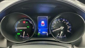 TOYOTA C-HR 1.8 VVT-h Dynamic SUV 5dr Petrol Hybrid CVT Euro 6 (s/s) (122 ps