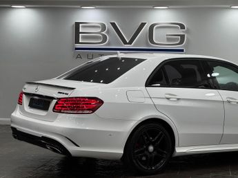 Mercedes-Benz E Class 2.1 E250 CDI AMG Night Edition G-Tronic+ Euro 5 (s/s) 4dr