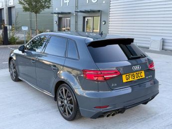 Audi A3 1.5 TFSI CoD 35 Black Edition Sportback S Tronic Euro 6 (s/s) 5d