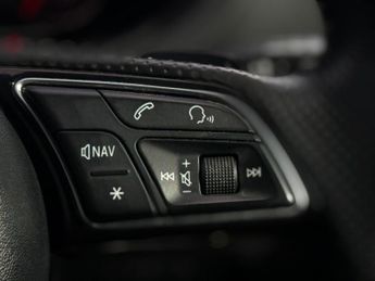 Audi A3 1.5 TFSI CoD 35 Black Edition Sportback S Tronic Euro 6 (s/s) 5d
