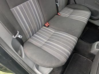 Ford Focus 1.6 Style 5dr
