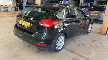 Ford Focus 1.6 Titanium Powershift Euro 6 5dr