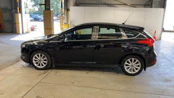 Ford Focus 1.6 Titanium Powershift Euro 6 5dr