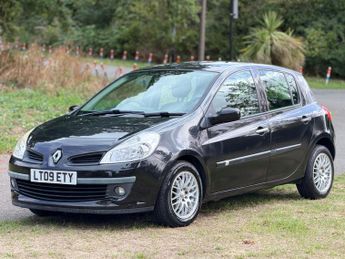 Renault Clio 1.6 VVT Expression 5dr