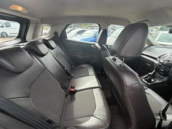 Ford EcoSport 1.0T EcoBoost Titanium 2WD Euro 5 (s/s) 5dr