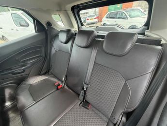 Ford EcoSport 1.0T EcoBoost Titanium 2WD Euro 5 (s/s) 5dr