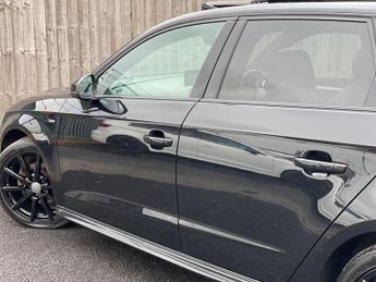 Audi A3 1.5 TFSI CoD Black Edition Sportback S Tronic Euro 6 (s/s) 5dr