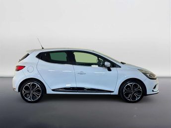 Renault Clio 0.9 TCe Iconic Hatchback 5dr Petrol Manual Euro 6 (s/s) (75 ps)