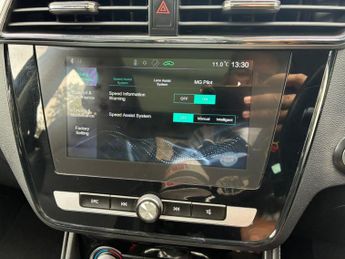MG MG ZS 44.5kWh Exclusive Auto 5dr