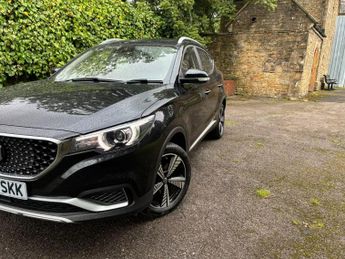 MG MG ZS 44.5kWh Exclusive Auto 5dr