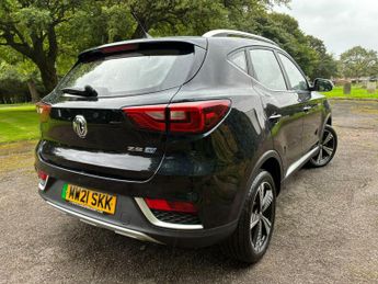 MG MG ZS 44.5kWh Exclusive Auto 5dr