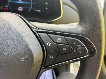 Renault Zoe R110 52kWh Play Auto 5dr (i)