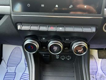 Renault Zoe R110 52kWh Play Auto 5dr (i)
